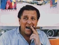 ΕΙΝΑΙ ΓΑΤΑ Ο ΓΙΑΤΡΟΣ
